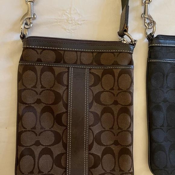 Coach purses - Picture 3 of 3